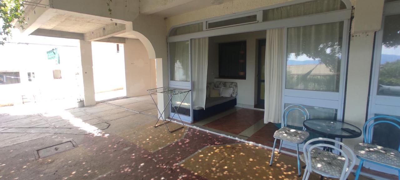 Apartmani Ankora Brist Bagian luar foto