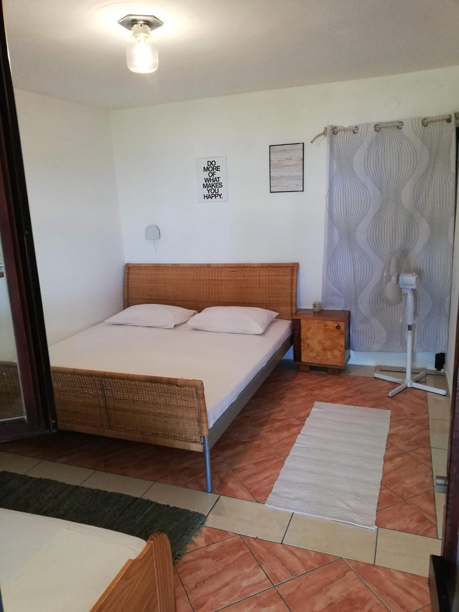 Apartmani Ankora Brist Bagian luar foto