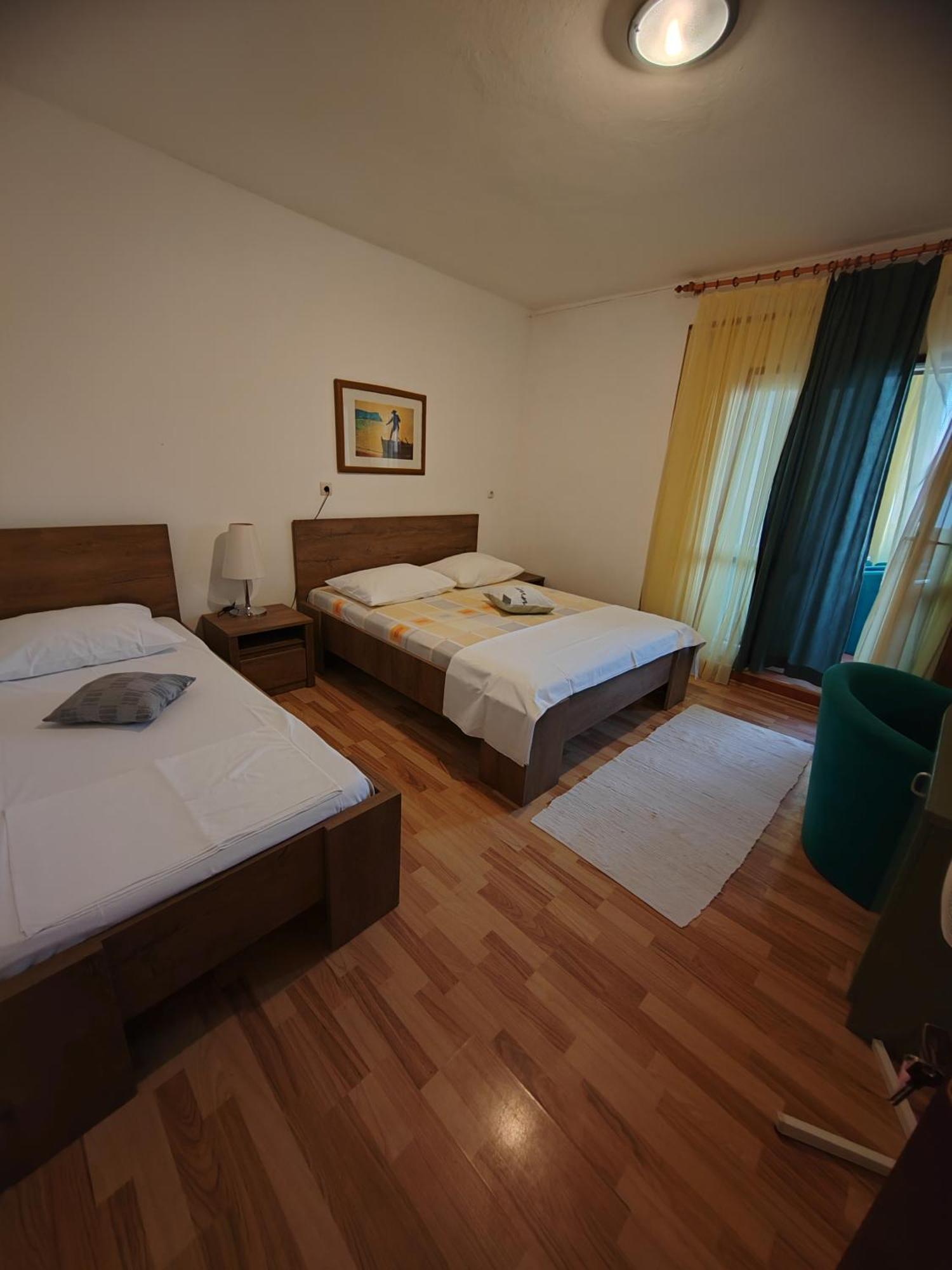 Apartmani Ankora Brist Ruang foto