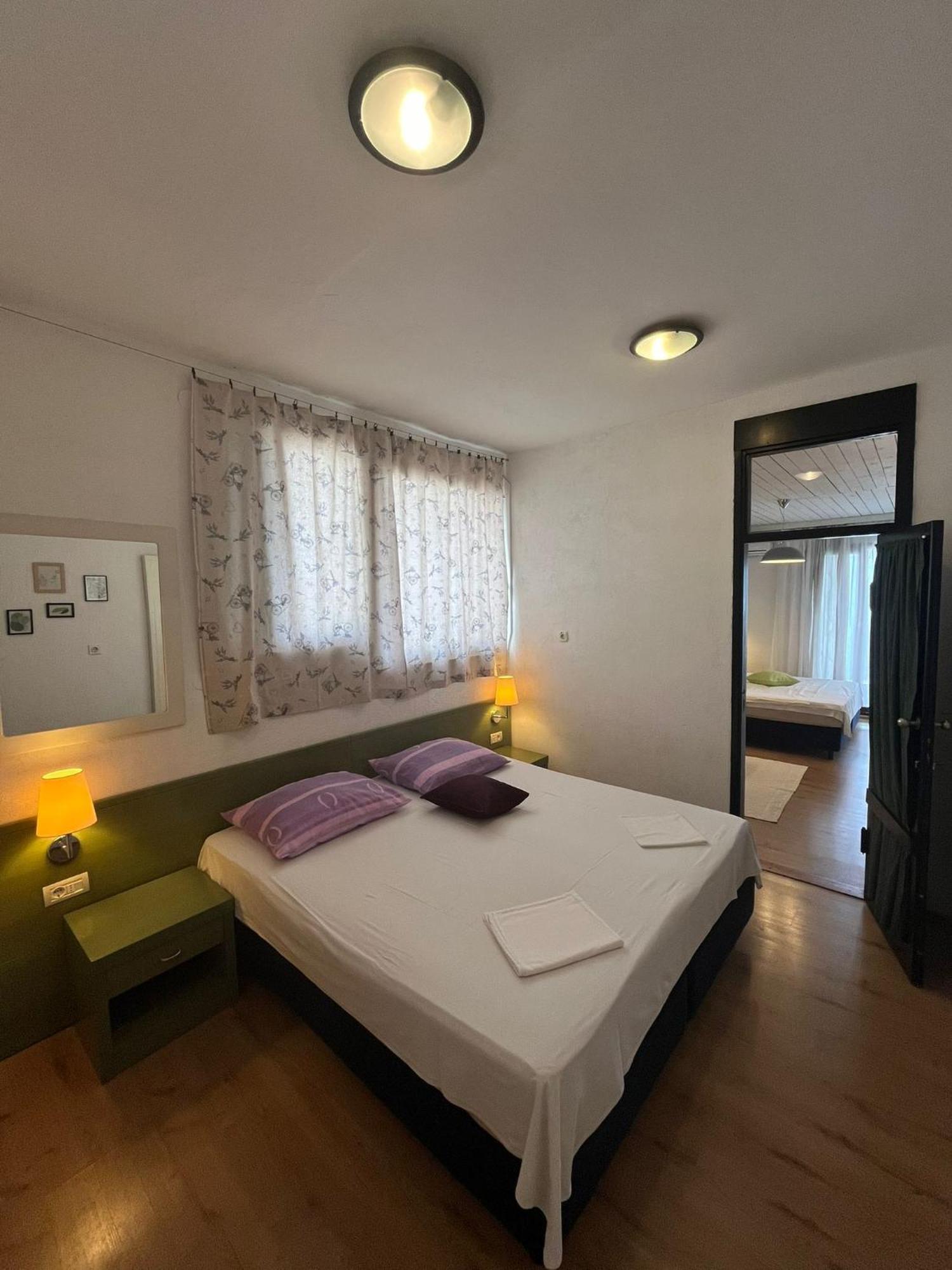 Apartmani Ankora Brist Ruang foto