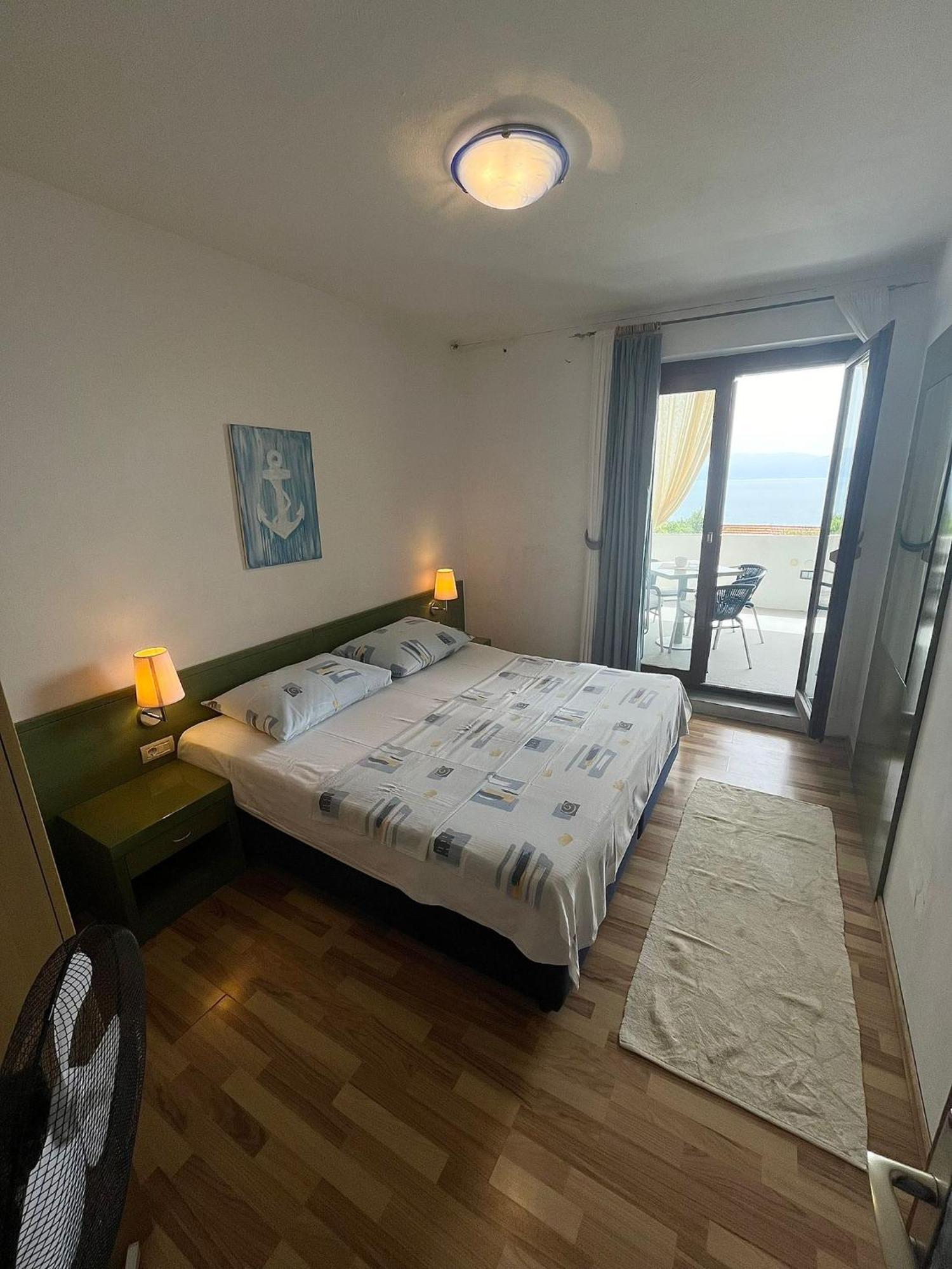 Apartmani Ankora Brist Ruang foto