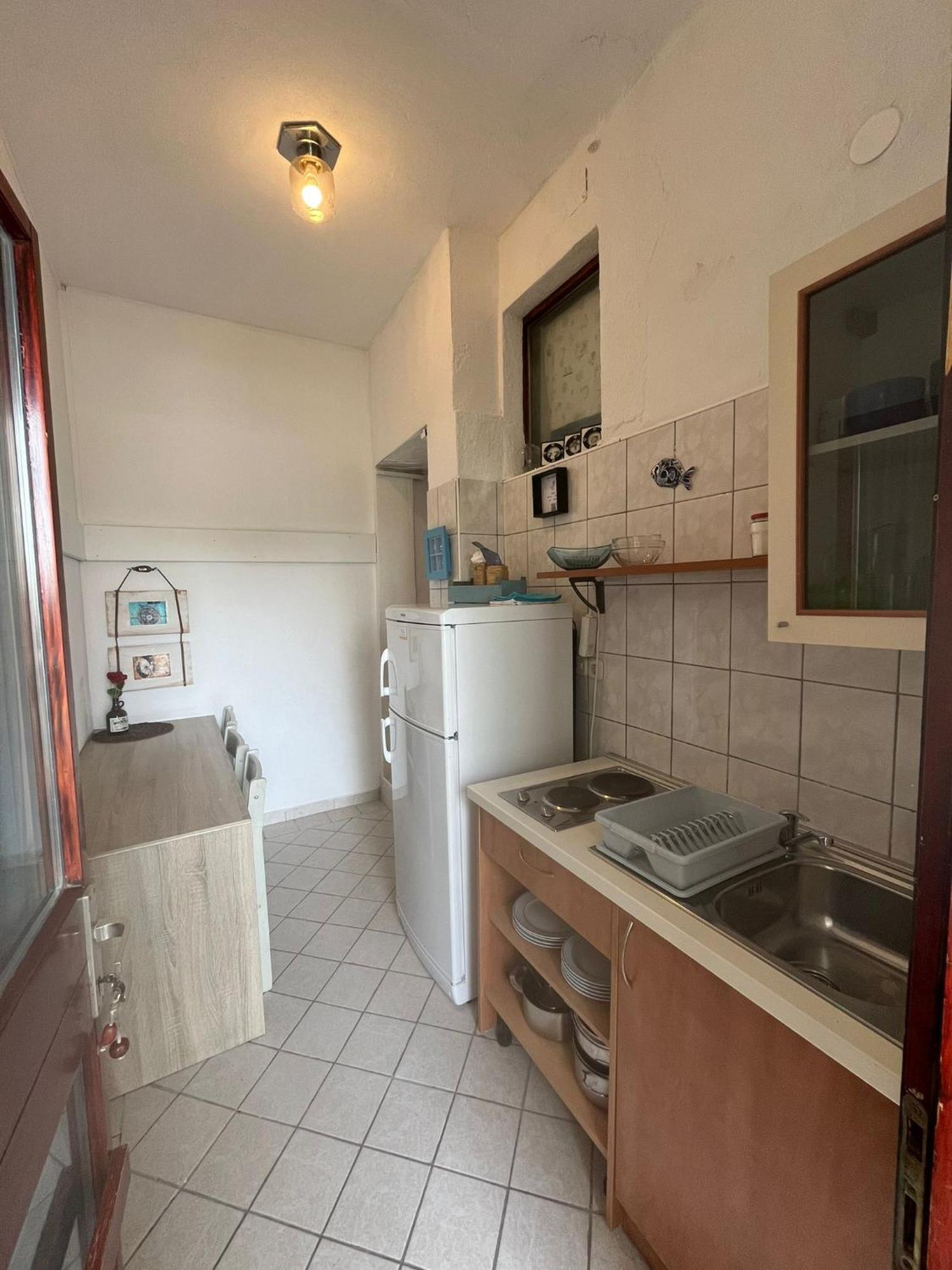 Apartmani Ankora Brist Ruang foto