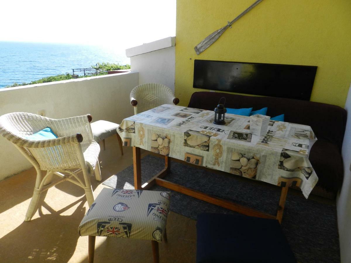 Apartmani Ankora Brist Bagian luar foto